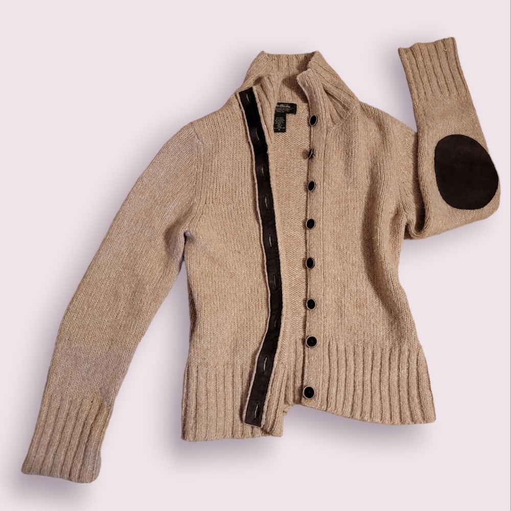 Eddie bauer Womens Button up sweater, cable knit, size M